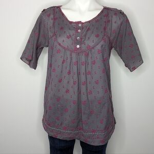 NWOT Chelsea & Violet Grey Pink/Purple Cotton Short Sleeve Blouse S